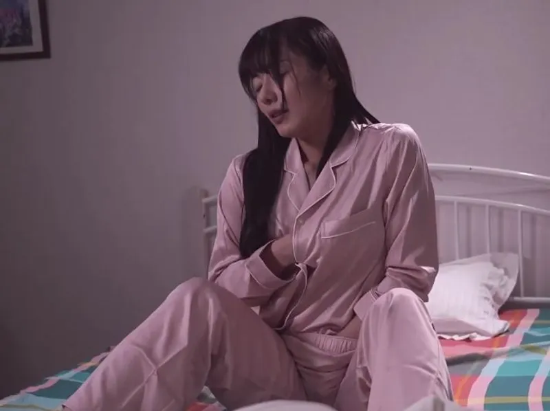 Móc lồn hàng đêm vì chồng bỏ bê, cô vợ quyết định tìm đến ứng dụng hèn hò